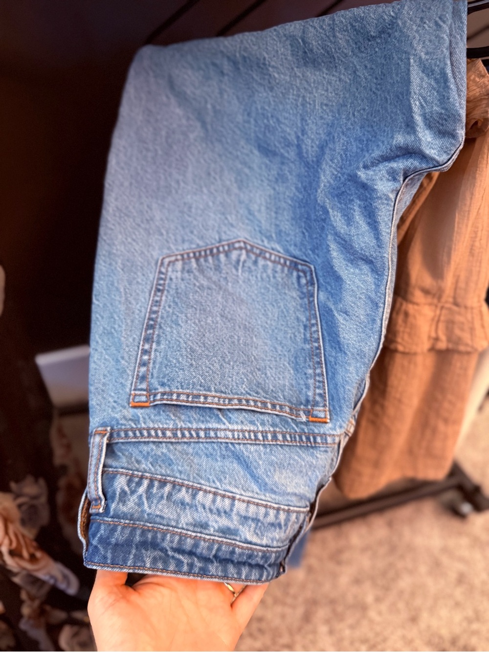 Abercrombie & Fitch | The loose high rise Jean | 29 / 8S